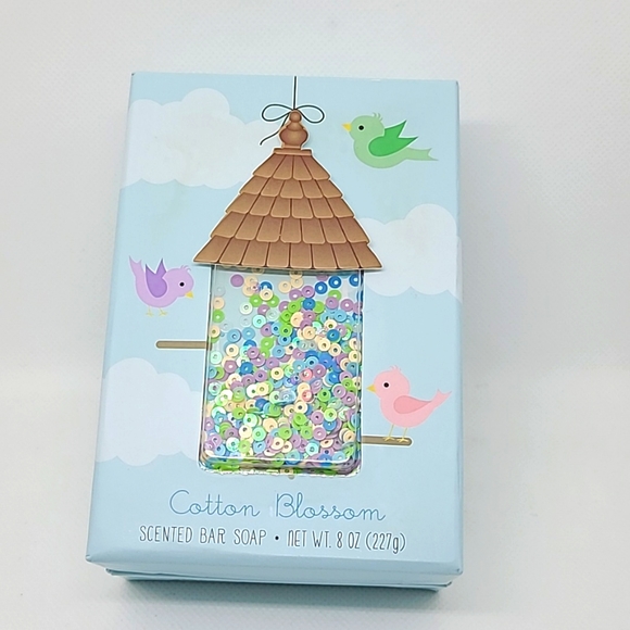 Cotton Blossom Scented Bar Soap 227gr - Picture 1 of 3